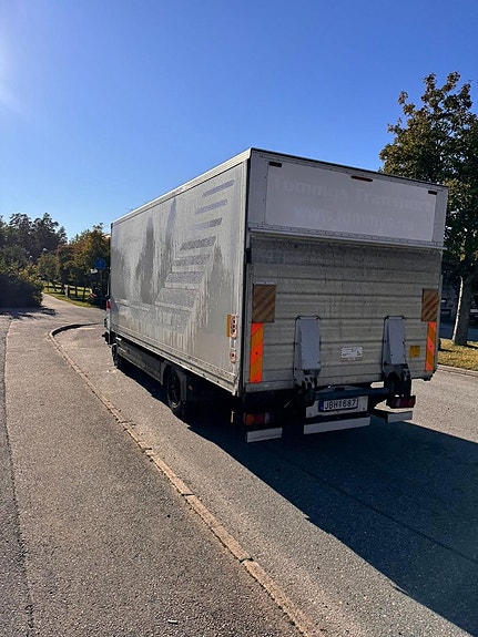 Mercedes-Benz Atego 818 4 of 5