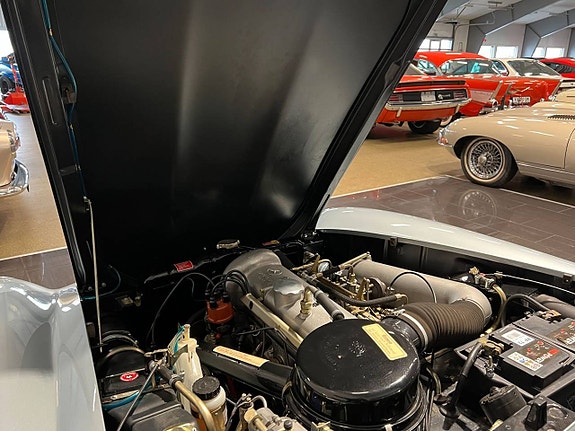 Mercedes-Benz 190 SL 15 of 16