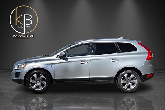 Volvo XC60 5 of 17