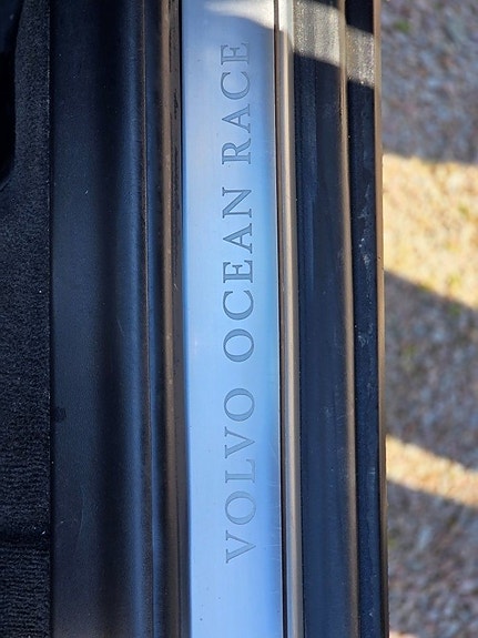 Volvo XC60 13 of 17