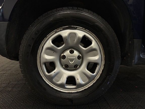 Dacia Duster 12 of 12