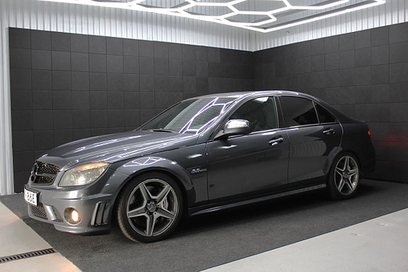 Mercedes-Benz C63