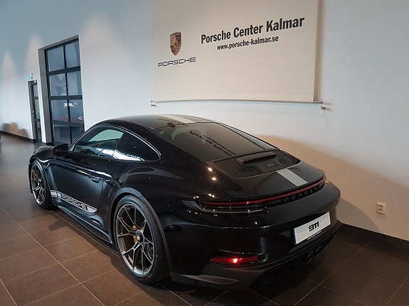 Porsche 911 GT3 6 of 9