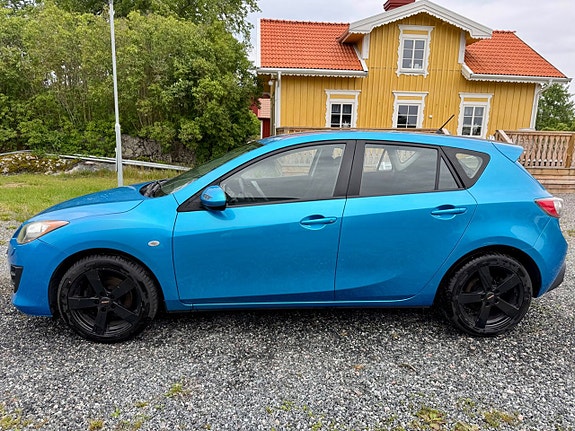 Mazda 3 3 of 17