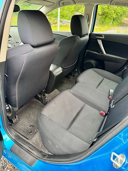 Mazda 3 11 of 17