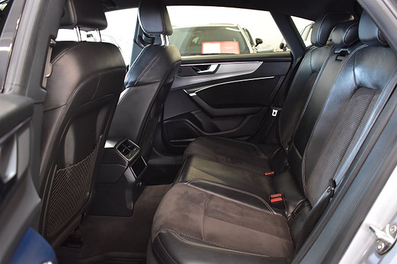 Audi A7 9 of 21