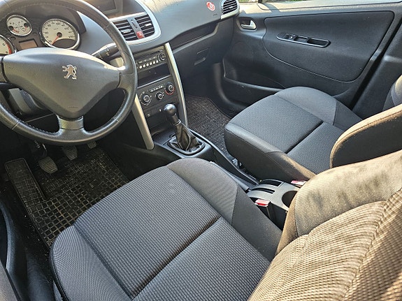 Peugeot 207 5 of 5