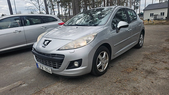 Peugeot 207 6 of 8