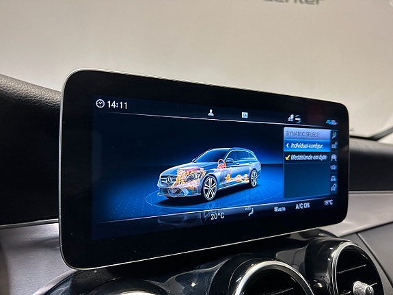 Mercedes-Benz C300 18 of 25