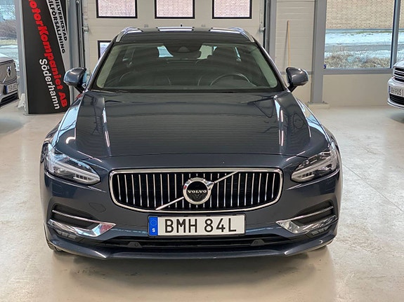 Volvo V90 12 of 28