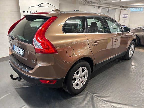 Volvo XC60 7 of 22