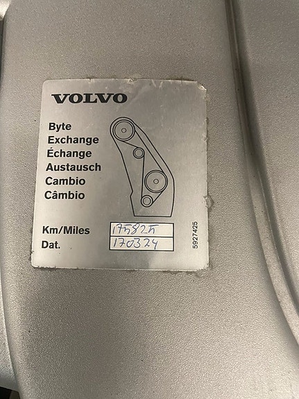 Volvo XC60 21 of 22