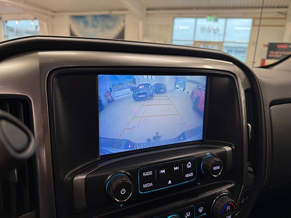 Chevrolet Silverado 1500 16 of 20