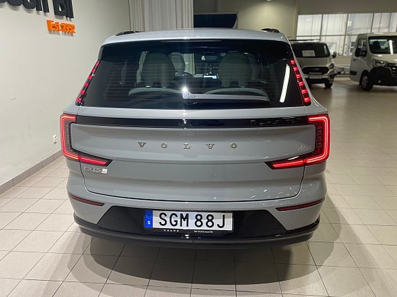 Volvo EX90 5 of 5