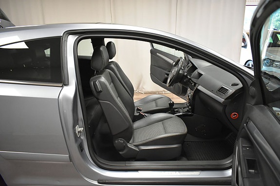 Opel Astra 13 of 21