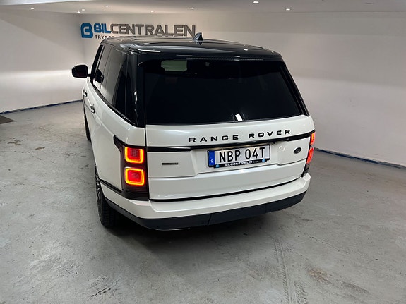 Land Rover Range Rover 9 of 30