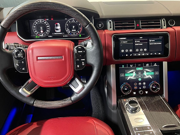 Land Rover Range Rover 27 of 30