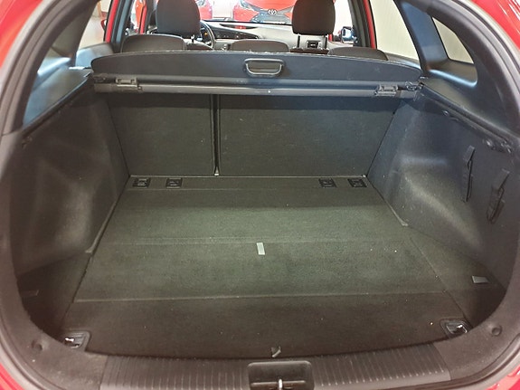 Kia Ceed 8 of 8