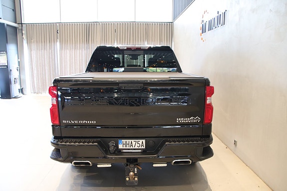 Chevrolet Silverado 1500 5 of 17
