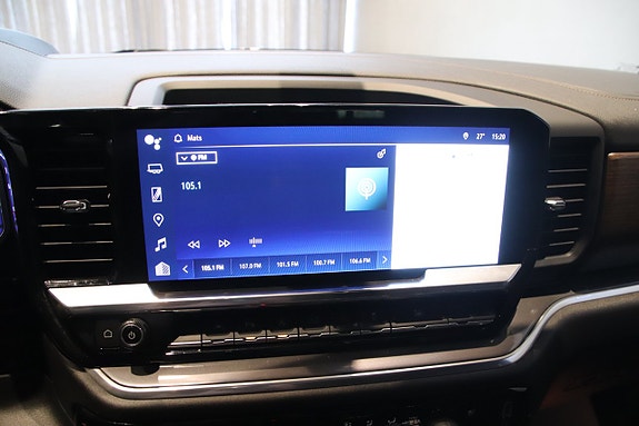 Chevrolet Silverado 1500 17 of 17