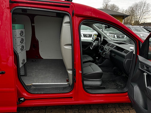 Volkswagen Caddy Maxi 9 of 19