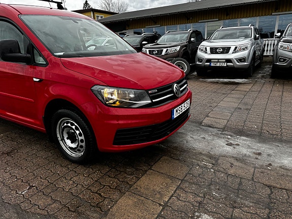 Volkswagen Caddy Maxi 3 of 5