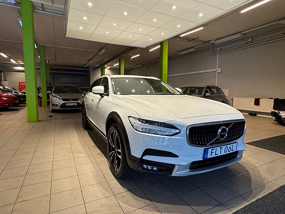 Volvo V90 Cross Country 5 of 5