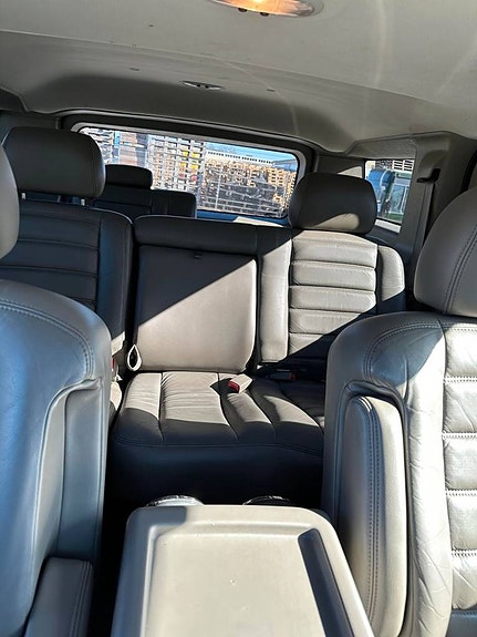 Hummer H2 15 of 16