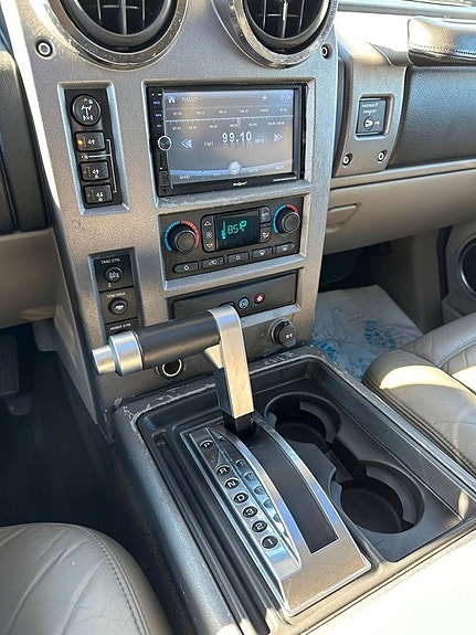 Hummer H2 12 of 16