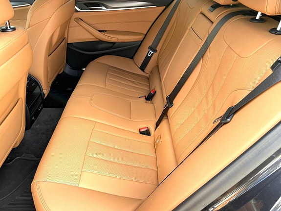 BMW 530e 7 of 10