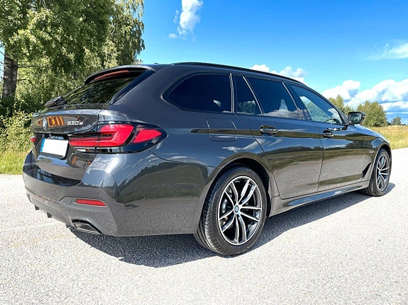 BMW 530e 5 of 10