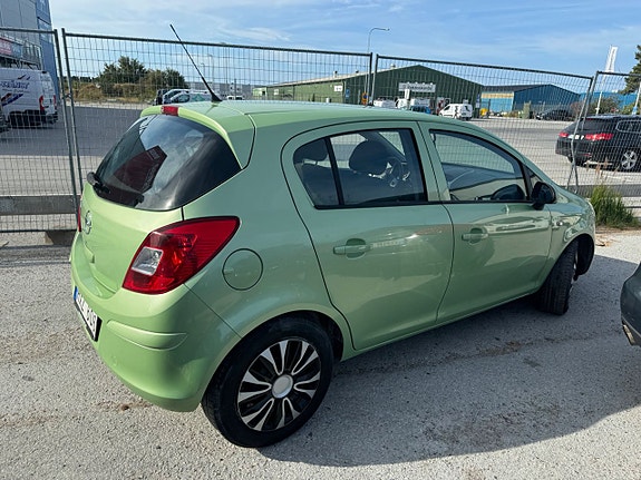 Opel Corsa 6 of 15