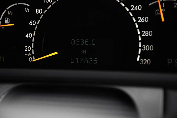 Mercedes-Benz CL55 18 of 30