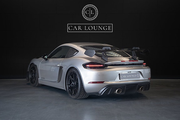 Porsche 718 Cayman GT4 RS 5 of 5