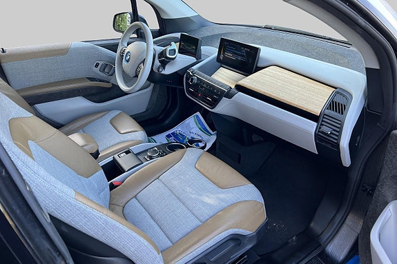 BMW i3 4 of 8