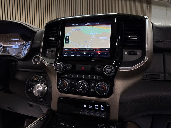 Dodge RAM 21 of 27
