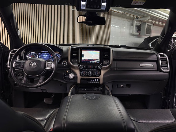 Dodge RAM 18 of 27