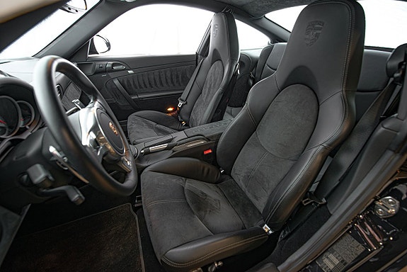 Porsche 911 14 of 30