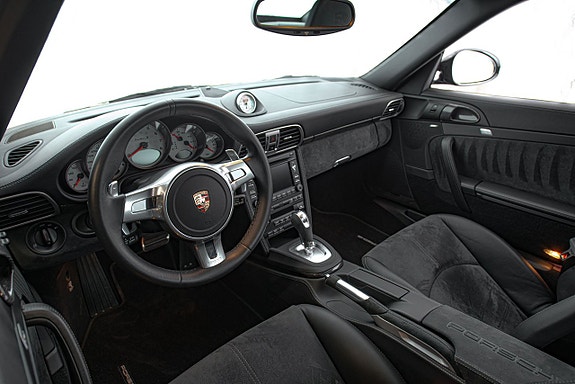 Porsche 911 12 of 30