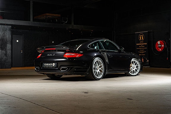 Porsche 911 5 of 5