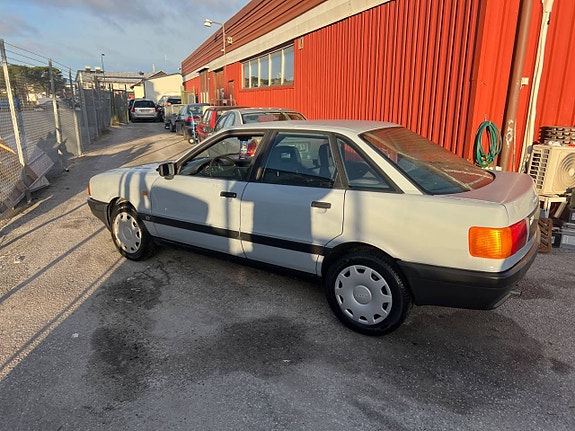 Audi 80 3 of 5
