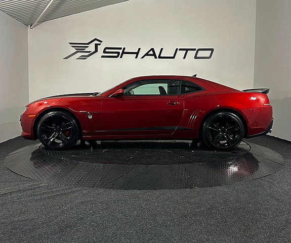 Chevrolet Camaro 10 of 18
