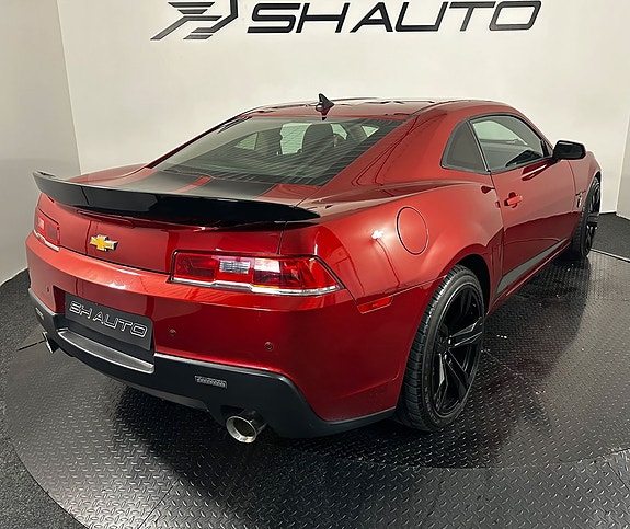 Chevrolet Camaro 7 of 18