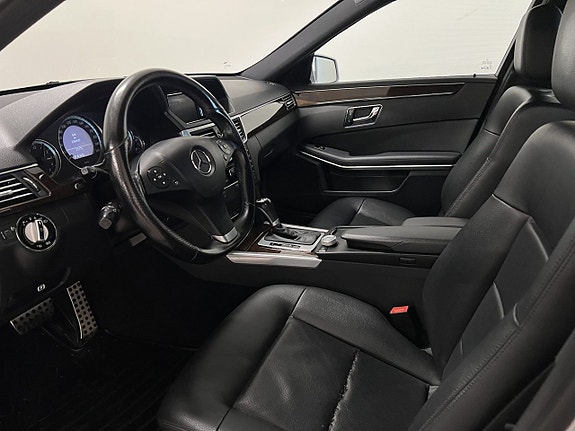 Mercedes-Benz E250 5 of 5