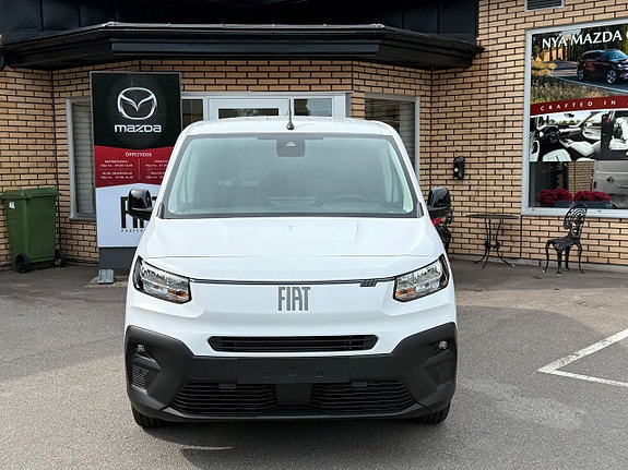 Fiat Doblo 3 of 5