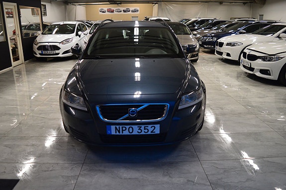 Volvo V50 8 of 19