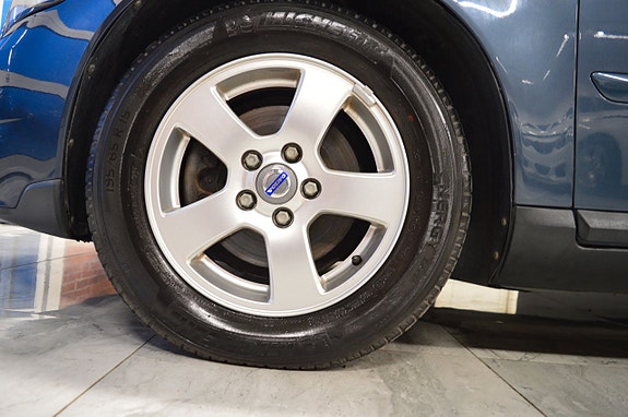 Volvo V50 7 of 19