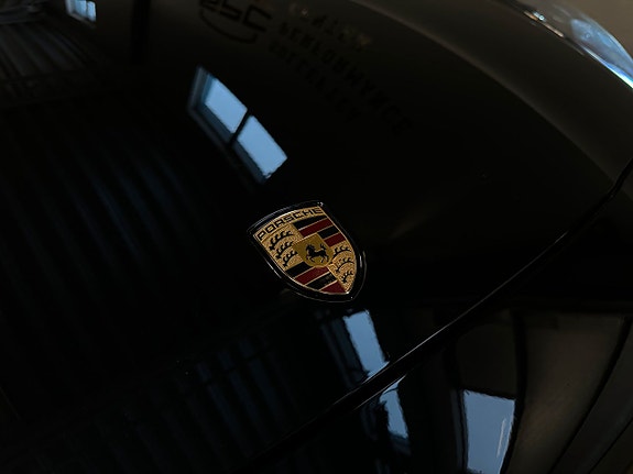 Porsche Cayenne Coupe 11 of 23