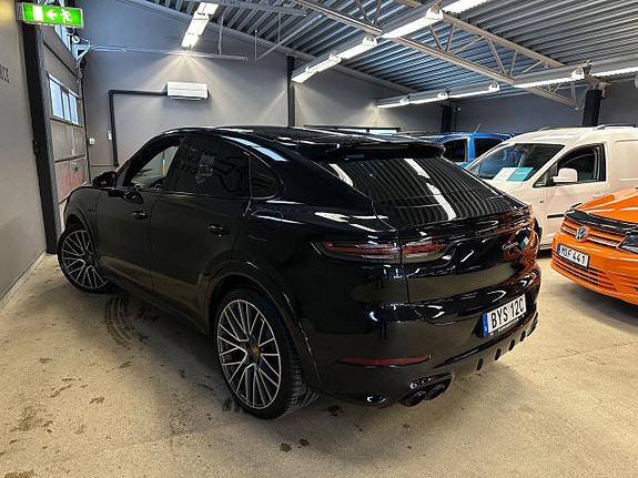 Porsche Cayenne Coupe 7 of 23
