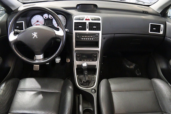 Peugeot 307 CC 14 of 16